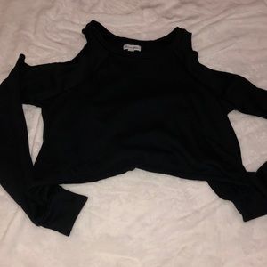 🔥🔥 OFF THE SHOULDER SWEATER